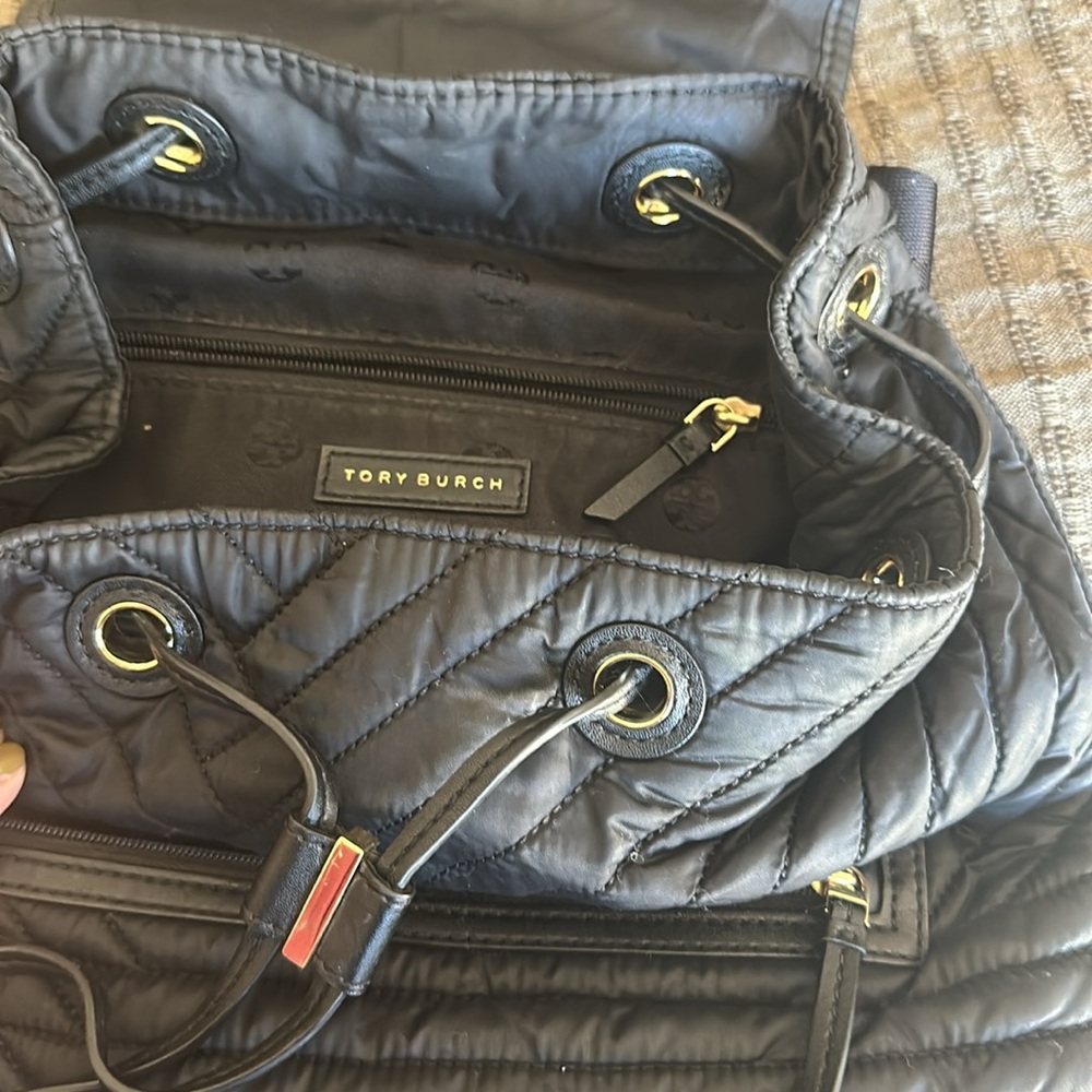 Tory Burch Quilted Backpack - Picture 5 of 8